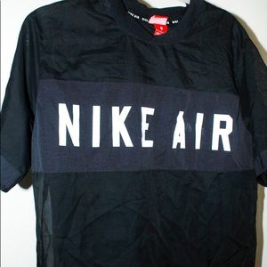 MUST GO ‼️ Like New, Nike Air long t shirt fits like a dress.